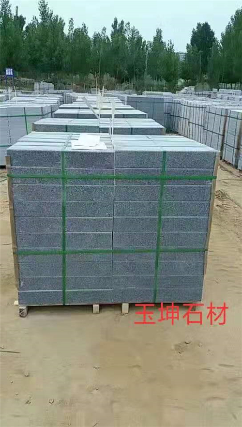 魯灰石材施工時要注意哪些地方？